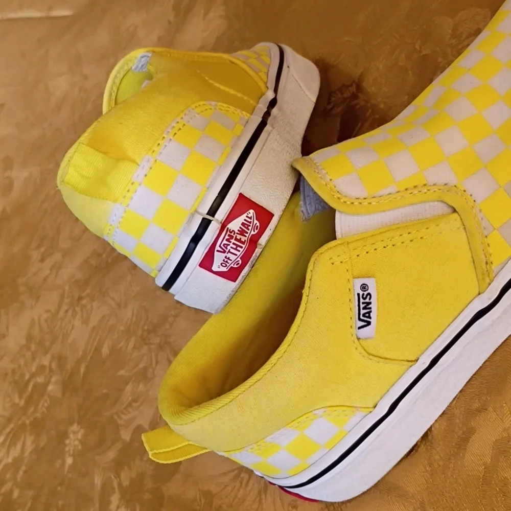 VANS Brighten  Yellow Checkered Slip-On Shoes Women's 5.0 - Picture 4 of 8